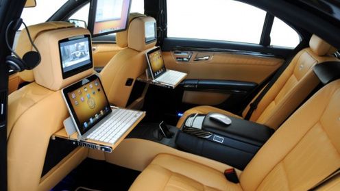 iBusiness - luksusowy Mercedes dla Applemaniaka 1