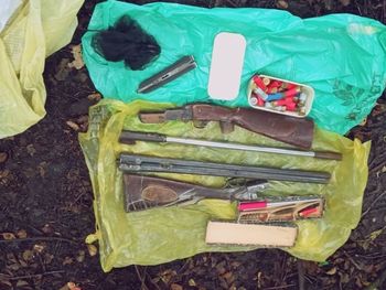 Staszów: Przez lata znęcał się nad żoną i dziećmi. Miał broń