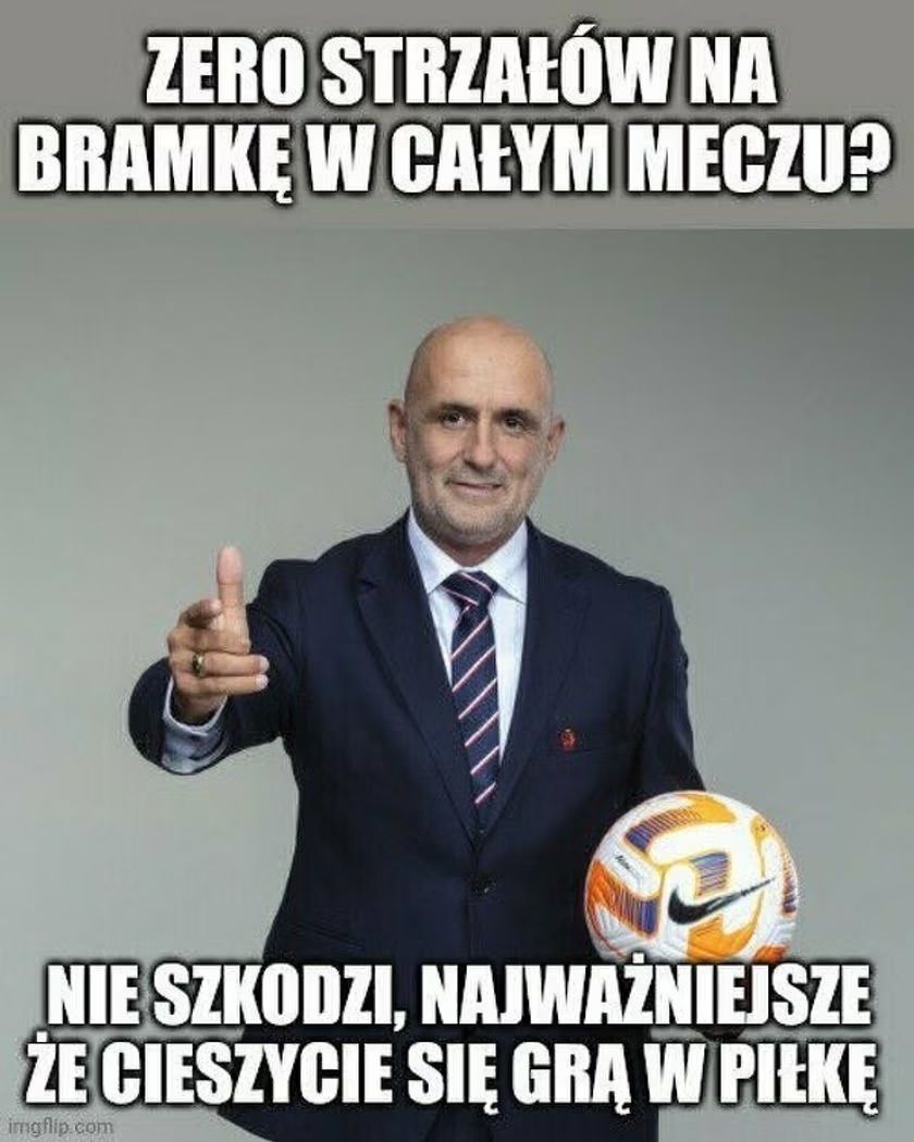 Memy z Wojciechem Szczęsnym po wygranej Polski (Instagram)