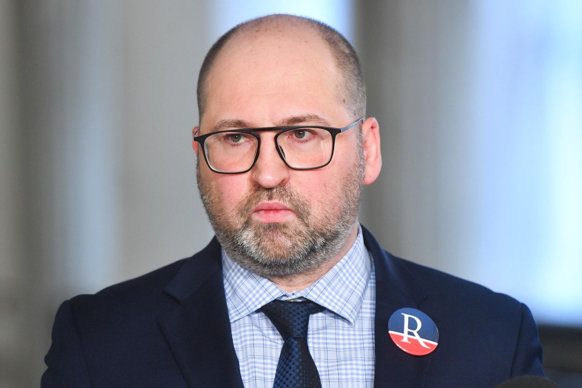 Adam Bielan mówi, że nie poczuwa się do politycznej odpowiedzialności ws. afery w NCBiR
