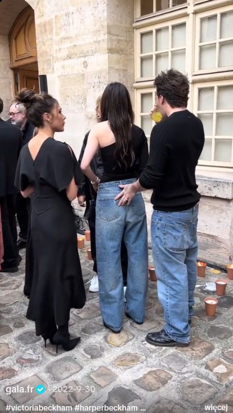 Nicola Peltz, Victoria Beckham i Brooklyn Beckham