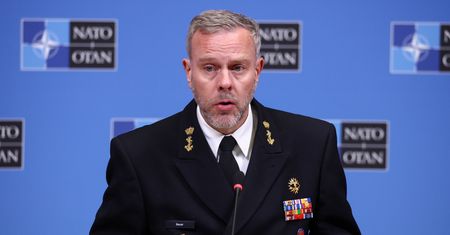 Rosja nie zatrzyma się na Ukrainie? Admirał Bauer alarmuje