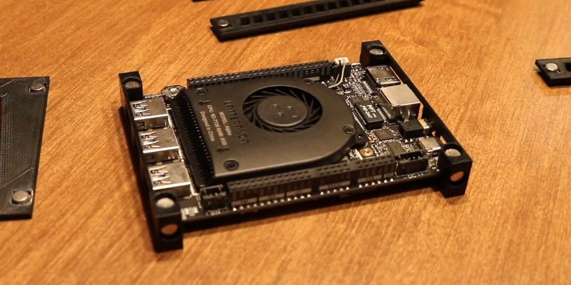 SBC na Windowsie. LattePanda Alpha z modułową konstrukcją obudowy DIY do wielu zastosowań