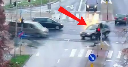 Kierowca BMW nagrany. Policja pokazała, co zrobił. Brak słów