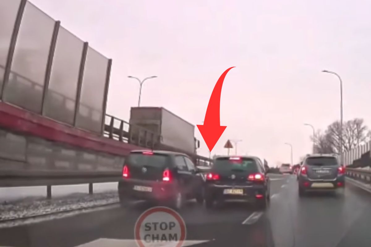 "Szeryf w Volkswagenie". Niesie się nagranie z Białegostoku