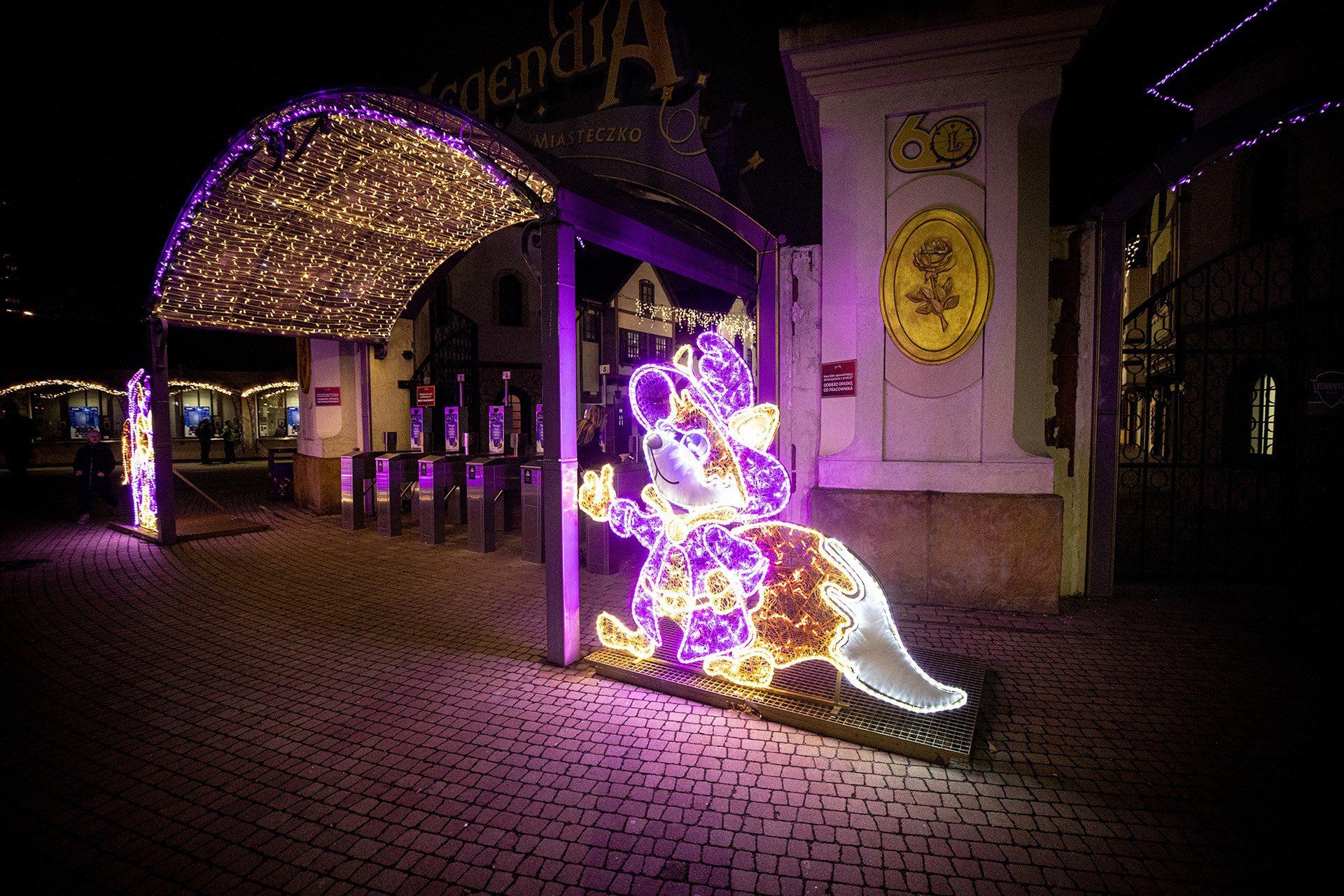 Tysiące świateł rozświetla Legendię