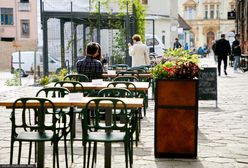 Obostrzenia. Rzecznik rządu o otwarciu ogródków restauracyjnych. Padł "realny" termin