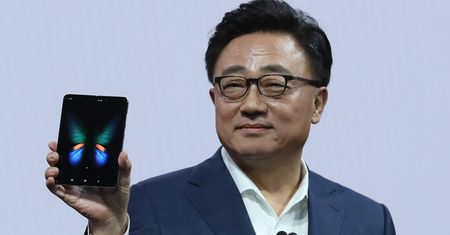 Samsung Galaxy Fold coraz bliżej. Ma trafić do sprzedaży w lipcu