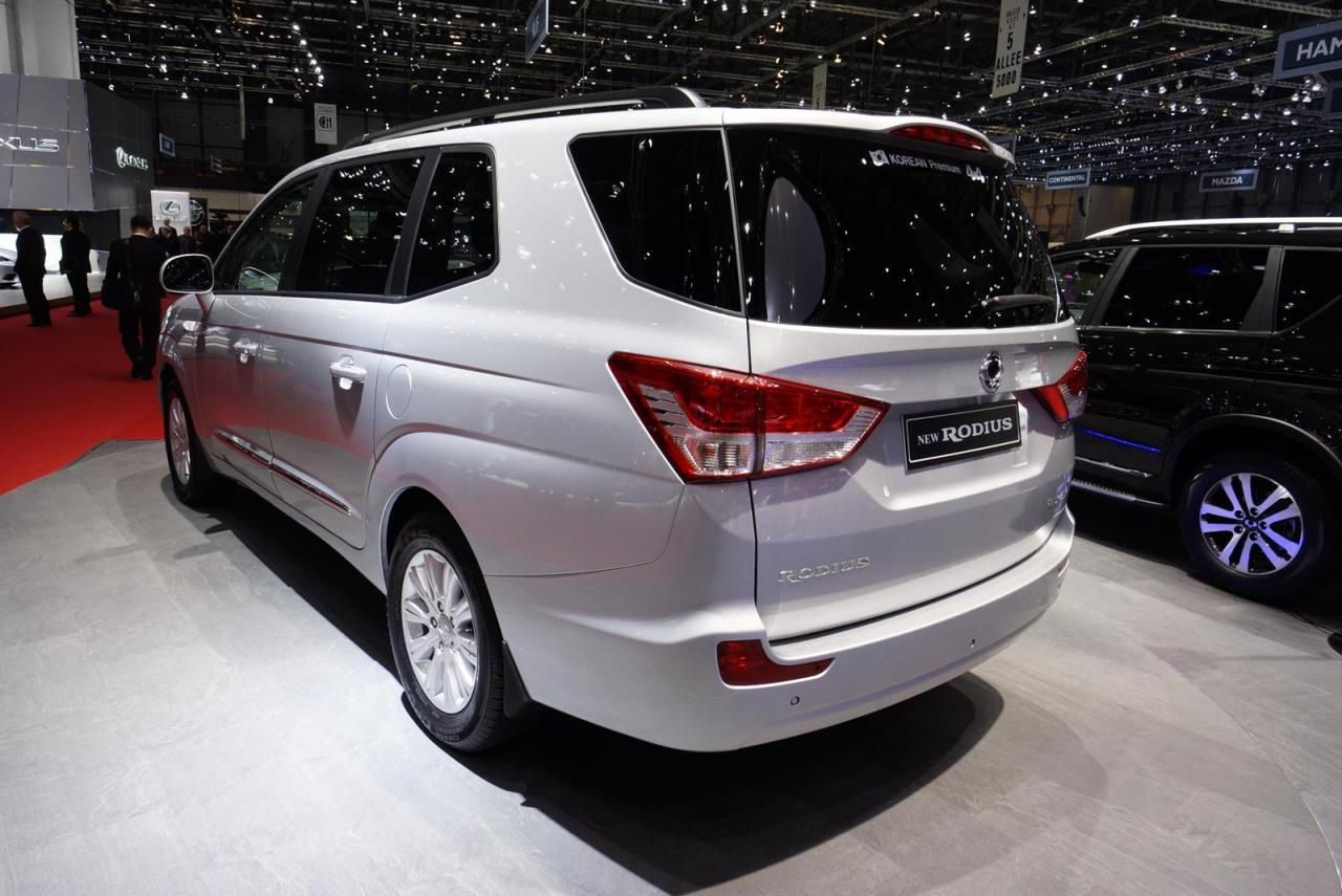 2013 SsangYong Rodius