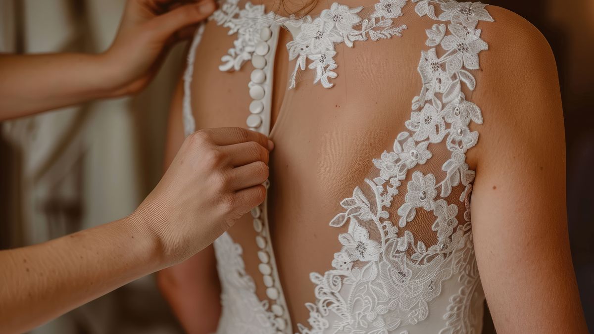 Suknia ślubna potrafi kosztować krocie (fot. ilustracyjne)