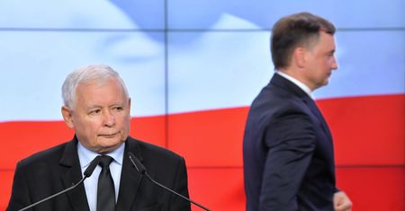 Budżet UE. Kaczyński zablokował antyunijną konferencję Ziobry. Jednak nie na długo