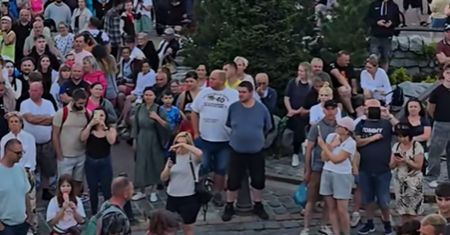 Człowiek przy człowieku. Działo się na Krupówkach. Nagranie