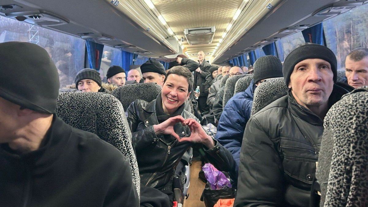 Maria Kalesnikawa i część więźniów z Białorusi