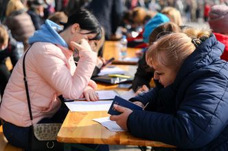 Tyle Ukraińcy zarabiają w Polsce. Większość pensji odkładają