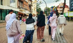 "Z autobusem Arabów zdradziła go". Dziś historia z piosenki "Jolka, Jolka" już się nie powtórzy