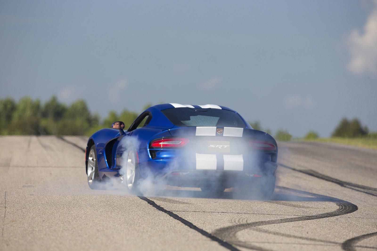 2013 SRT Viper - w żółci, czerwieni, czerni i niebieskim [aktualizacja] 144