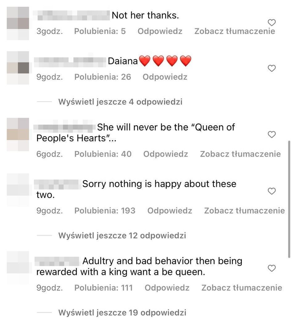 Komentarze pod postem ze świąteczną kartką Karola i Camilli