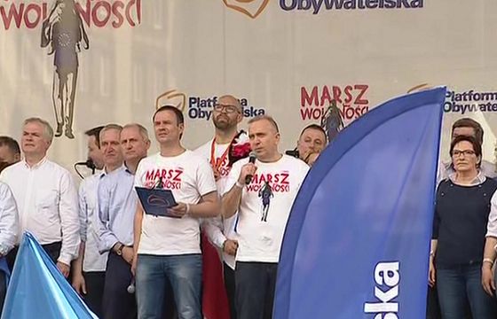 Po materiale „Wiadomości” o Marszu Wolności PO rozważy bojkot publicznych mediów. „Fałszują rzeczywistość, by wspierać PiS”
