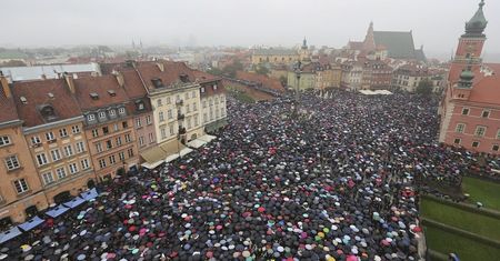 "No woman, no kraj": Zobaczcie transparenty z Czarnego Protestu