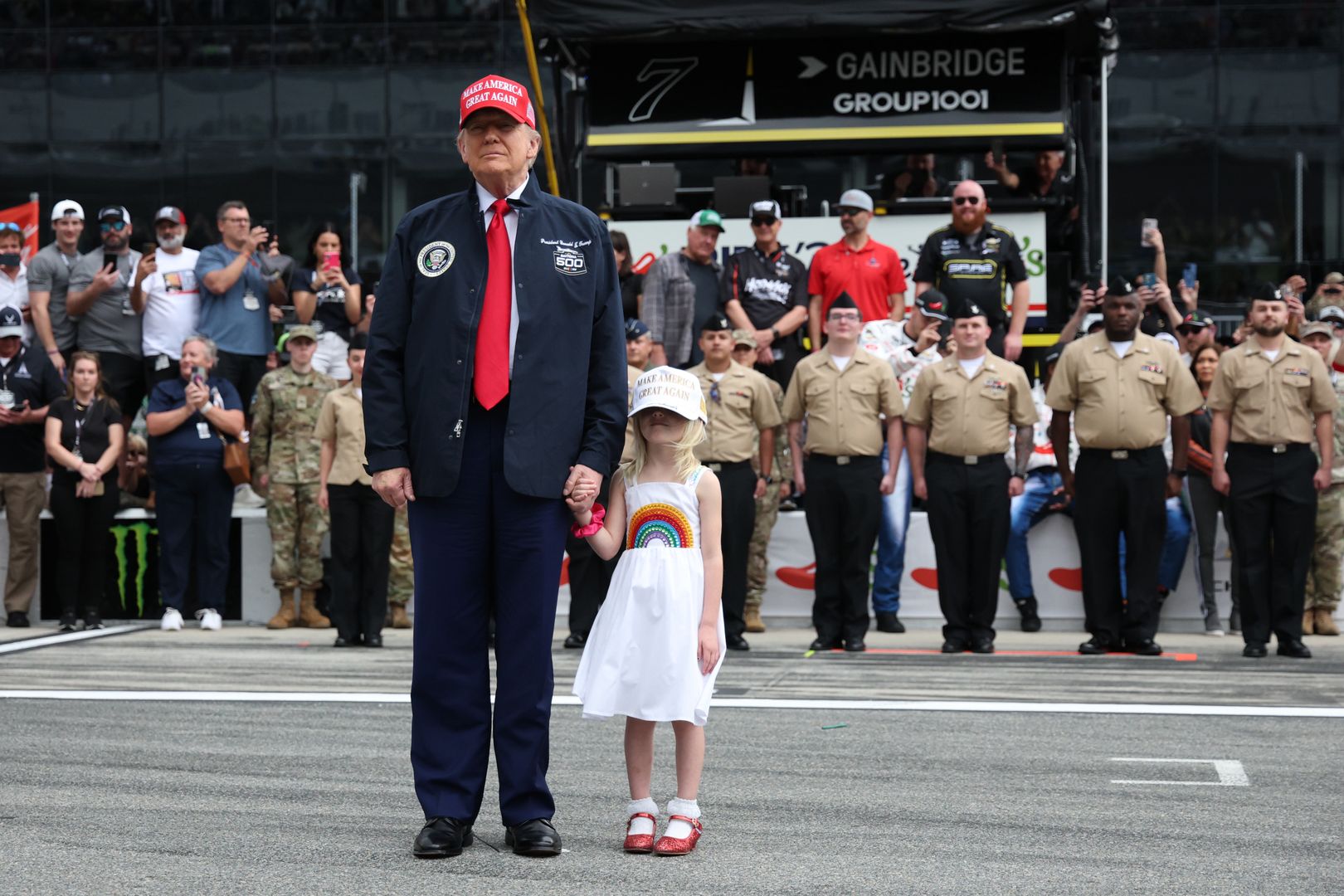 Patrzyli tylko na nią. Wnuczka Trumpa skradła serca publiczności