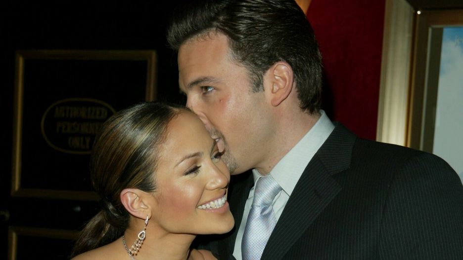 Jennifer Lopez i Ben Affleck w 2002 roku