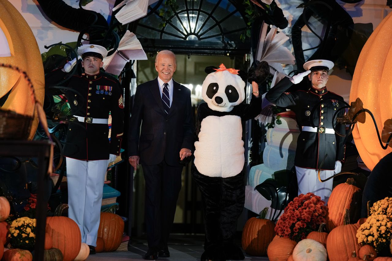 Jill Biden przebrała się za pandę na Halloween