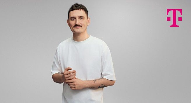 T-Mobile z nowym pozycjonowaniem marki. Dawid Podsiadło w reklamach
