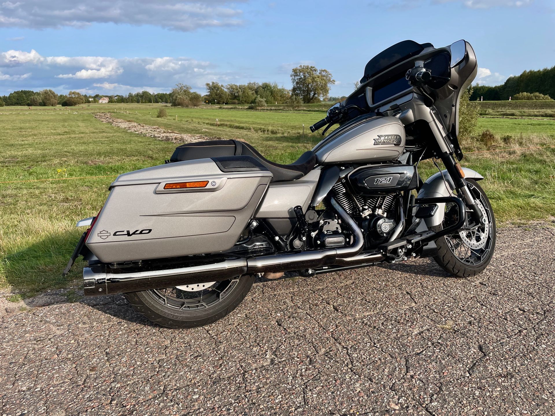 Harley-Davidson Street Glide CVO