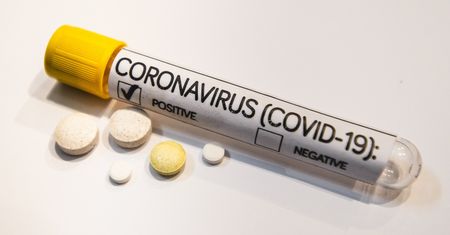Koronawirus. Szczepionka na COVID-19. Ministerstwo Zdrowia nie rekomenduje, by była obowiązkowa