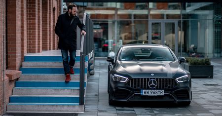 Mercedes-AMG GT 4-door Coupé 63 S: Nie zależy mu na sympatii. Zależy mu na strachu