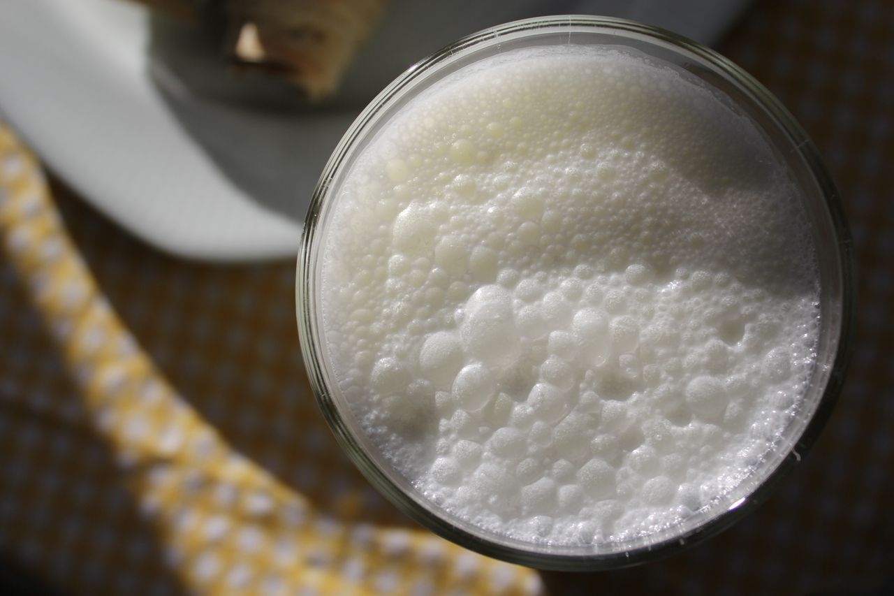 Nasze babcie piły ją w największe upały. Orzeźwia lepiej niż mrożona kawa i lemoniada