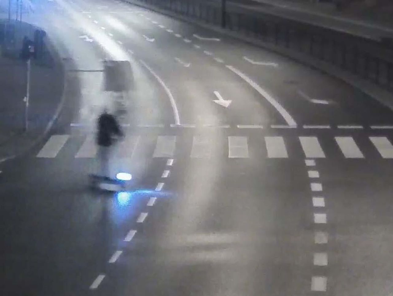 Olsztyn: Jechał na hulajnodze elektrycznej  kompletnie pijany