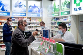 U naszego sąsiada brakuje niektórych leków. Czesi jeżdżą po nie do Polski