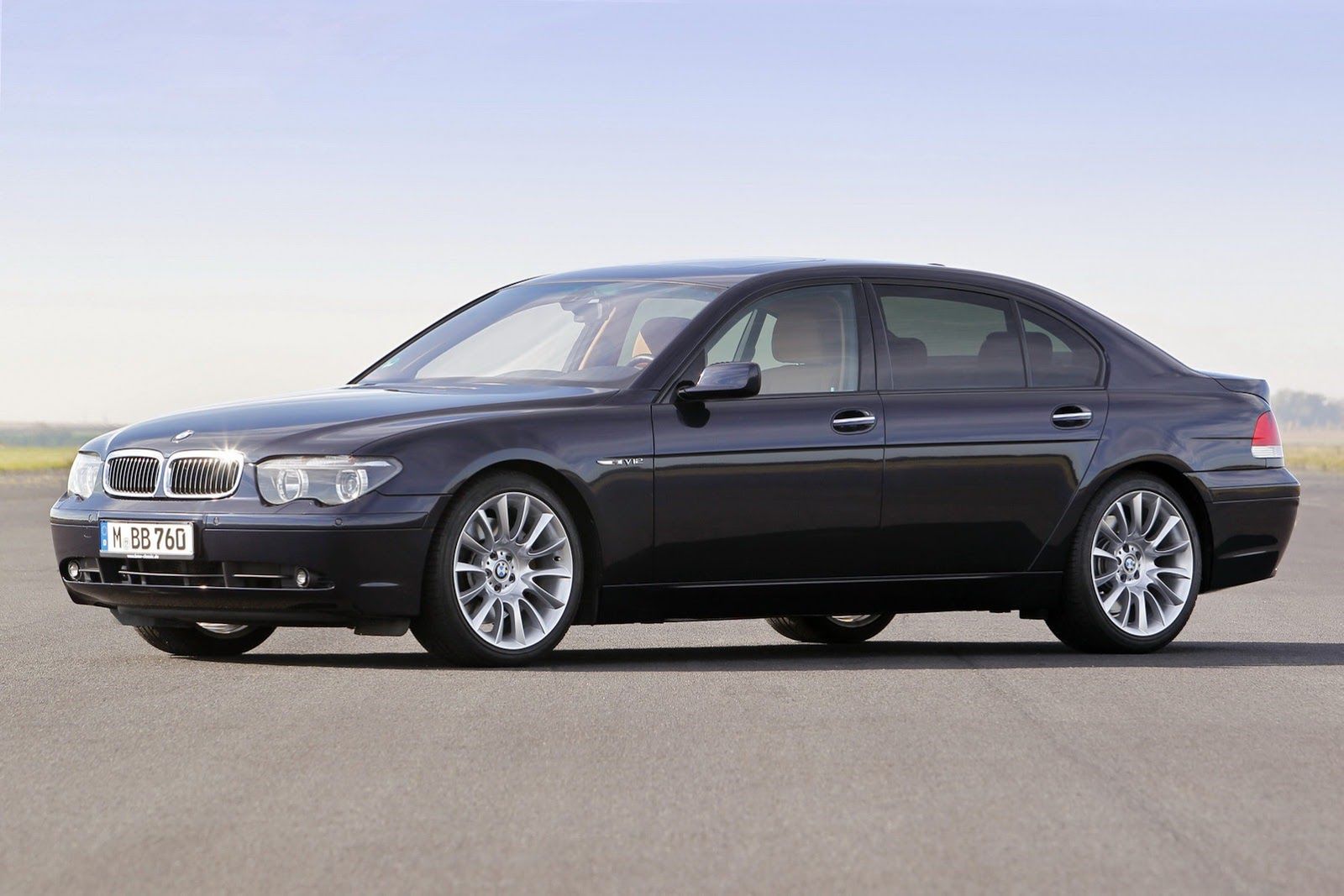 BMW Serii 7 V12