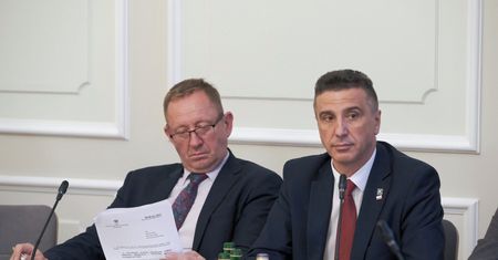 To byłaby rewolucja w wyborach. Posłowie Kukiz'15 liczą na PiS