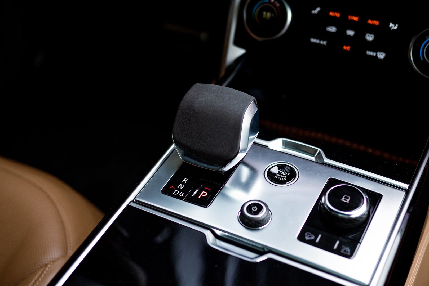 Range Rover Autobiography LWB