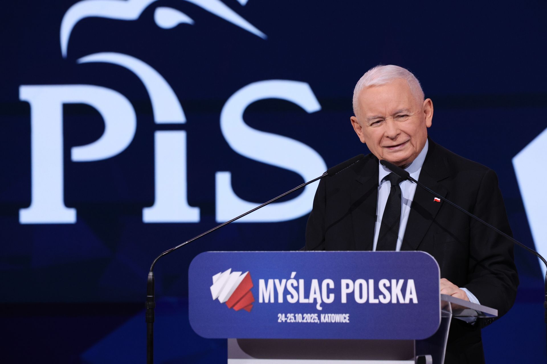 wiadomości,aktualności,WP Wiadomości Kaczyński na konwencji PiS: Mamy dwie opcje: niemiecką i niemiecko-brukselską