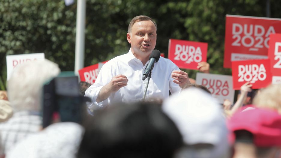 Wybory prezydenckie. Andrzej Duda nie zostawił suchej nitki na Rafale Trzaskowskim