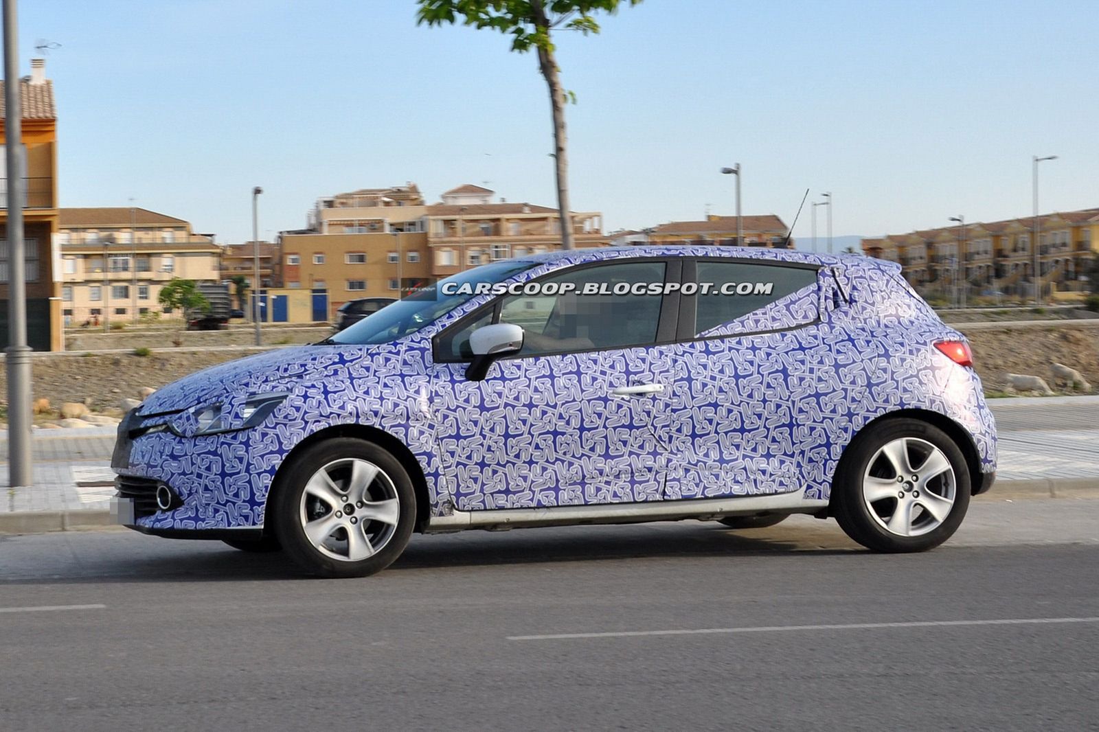 2013 Renault Clio (źródło: Carscoop)
