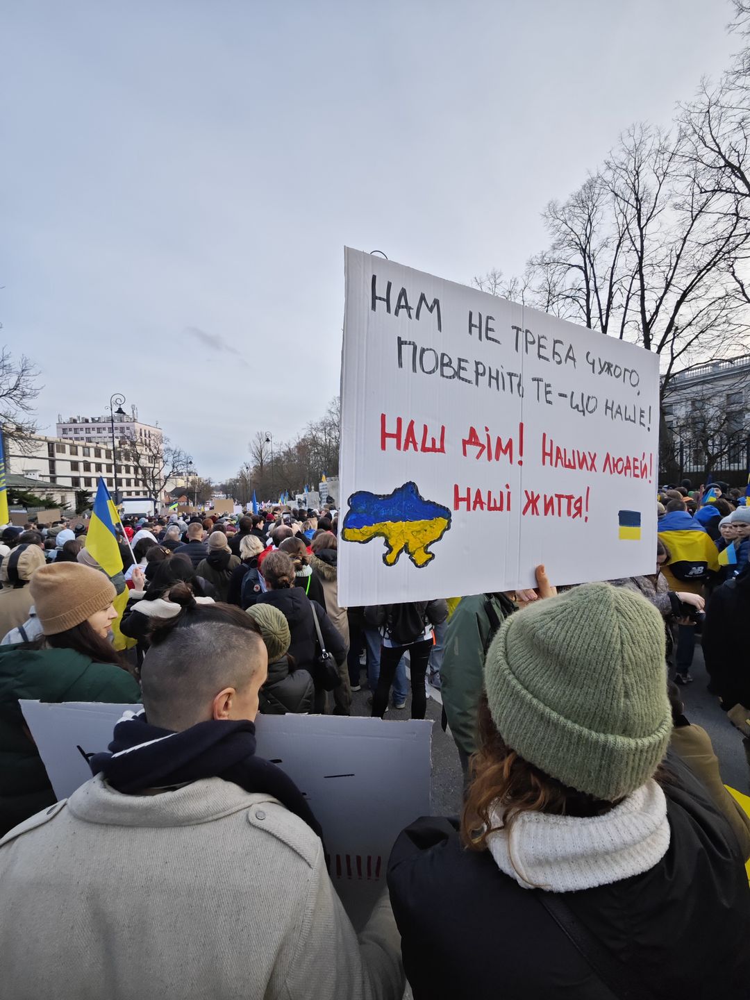 Protest przed ambasadą Rosji.
