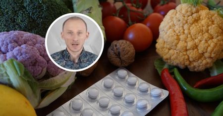 Witaminy i produkty, które odwracają stłuszczenie wątroby. Ekspert poleca