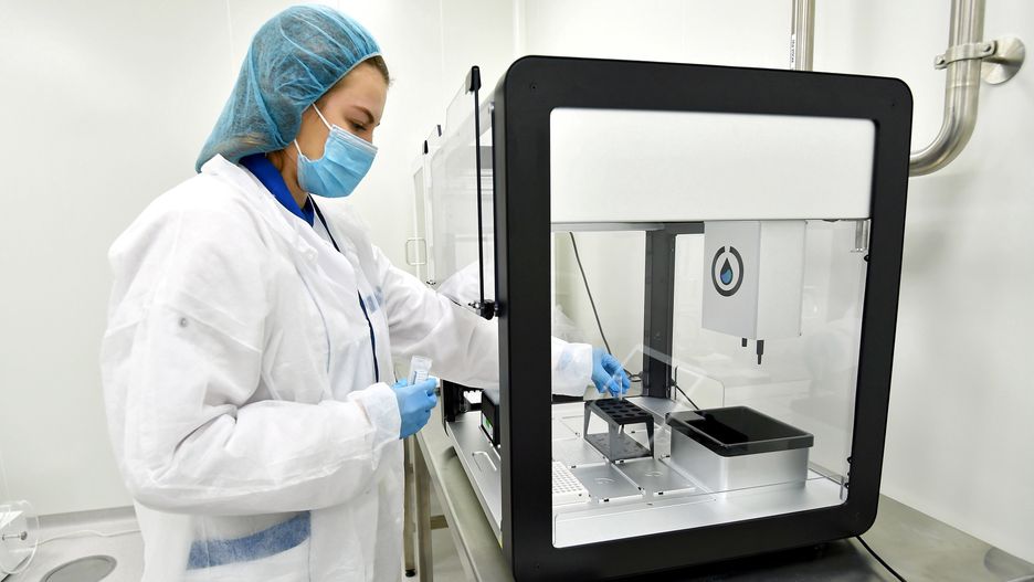 Narodowa kwarantanna. Jak nam do niej blisko? 