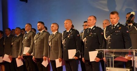 Powiatowe Obchody Święta Policji w Ostrowcu Świętokrzyskim