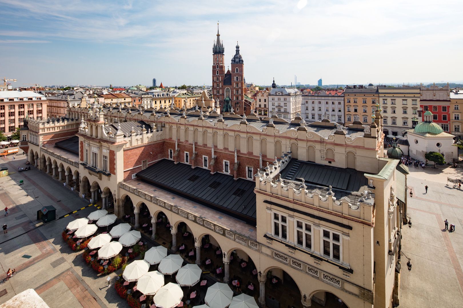 Horror w krakowskim hotelu. "Brudna toaleta, zdechłe muchy w lodówce"