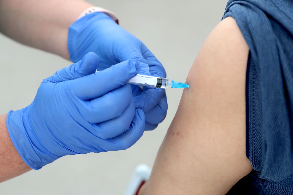 EMA podała optymistyczne wieści. Chodzi o szczepionki przeciwko COVID-19 