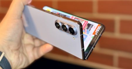 Samsung Galaxy Z Fold 5 jest daleki od ideału, ale i tak go uwielbiam