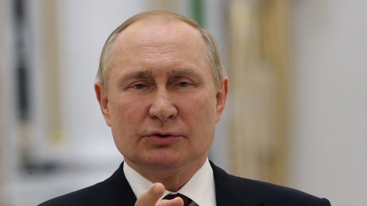 Russian President Putin To Attend VI Caspian Summit In Ashgabat
ASHGABAT, TURKMENISTAN - JUNE 29: (RUSSIA OUT) Russian President Vladimir Putin speaks during his press conference at the Ashgabat International Airport on June 29, 2022 in Ashgabat, Turkmenistan. Russian President Putin is in Turkmenistan to attend the VI Caspian Summit. (Photo by Contributor/Getty Images)
Contributor