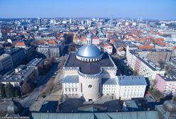Koronawirus w Polsce. Kuria Metropolitarna w Katowicach zamknięta