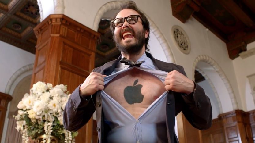 W skrócie: Nokia naśmiewa się z fanów Apple'a i Samsunga, konkurent iPada mini, Dual  Shot w iOS 7 1