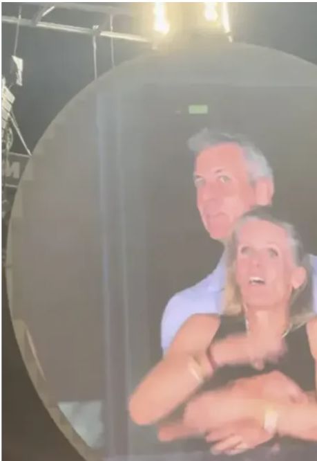 Andy Byron z kochanką na koncercie